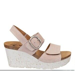 OTBT Peasant Wedge Sandal Rosette Size 8 NWOT